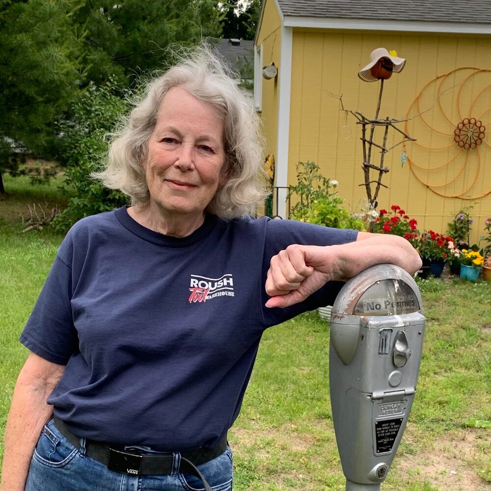 Meet your Posher, Posh